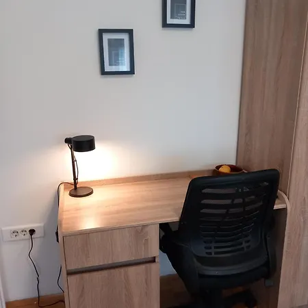 Pariske Noci Apartment *